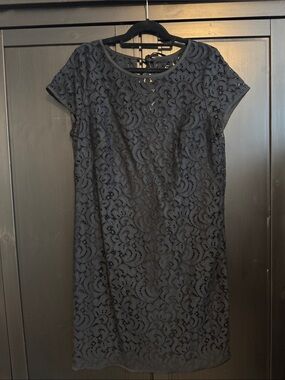 Lace Overlay Short Sleeve Dress - Navy/Black
